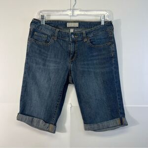 29/8 Vintage 2014 Banana Republic Bermuda jean shorts.